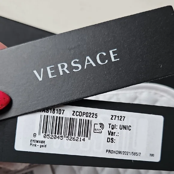 NWT Versace Pink and Gold Medusa Silk Eye Mask W/Box - Picture 6 of 6